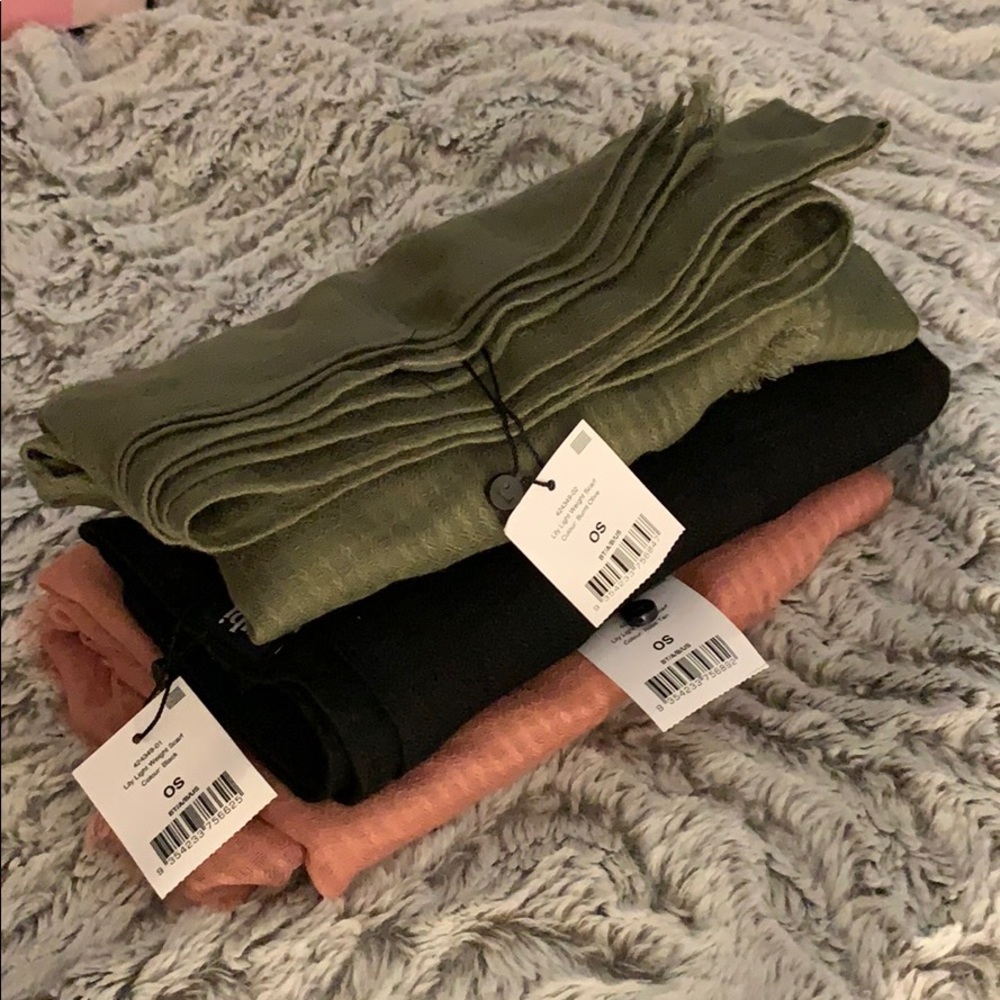 Scarfs